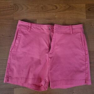 BRAND NEW New York & Company Pink Shorts